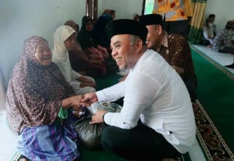 Bupati Labuhanbatu H.Andi Suhaimi Dalimunthe ST.MT