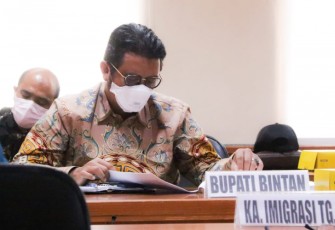 Bupati Bintan Apri Sujadi