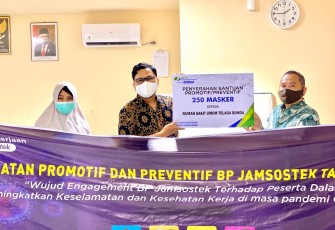 BPJamsostek Lhokseumawe Salurkan Bantuan Masker dan Multivitamin