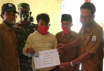 Desa Suka Jaya Kuala Baru Salurkan BLT DD Tahap III