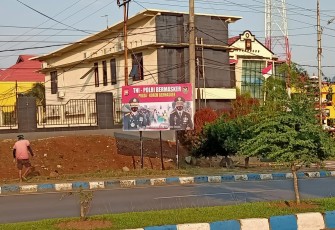 Polda Bengkulu dan Polres Jajaran Pasang Ratusan Spanduk