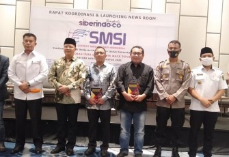 Foto bersama saat Launching 'Newsroom' Siberindo.co