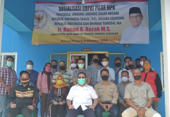 Foto bersama usai acara