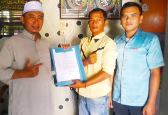 DPW Partai Gelora Jambi Serahkan SK DPD Partai Gelora Merangin