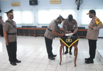 Kapolres Batang Pimpin Sertijab Kabagren Polres Batang