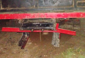 Bumper Belakang Truk