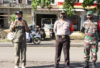 Kepala Satpol PP Bengkulu Tengah Gunawan R SE MM Berikan Arahan 