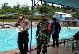 Forkompimcam Tersono sosialisasikan prokes di tempat publik Sabtu, 3/10/2020