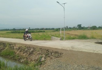 Kemudahan masyarakat Pening melalui jalan hasil pembangunan TMMD, Senin 26/10/2020
