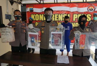 Kabag Ops Polres PurbaIingga AKP Pujiono dalam konferensi pers, Jumat (27/11/2020)
