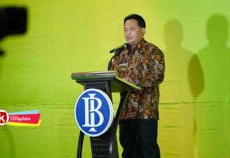Pjs Walikota Jumadi Berikan Sambutan di Virtual Expo UMKM (foto : Faisal NR / Klik Warta) 