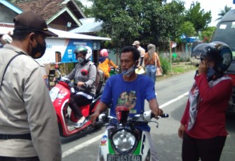 Tim Gabungan Satgas Covid-19 Bengkulu Selatan Tegur 13 Orang Pelanggar Prokes