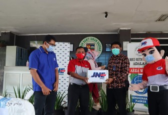 JNE Distribusikan 100 Ton Bantuan Covid ke lebih dari 1.200 Faskes dan 1135 Lembaga dan Perorangan di Seluruh Indonesia Selama Tahun 2020