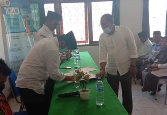Pemdes Luhu Gelar Serah Terima Penjabat Kepala Desa 