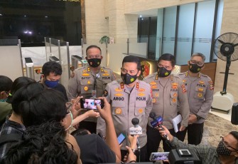 KEPALA Divisi Humas Polri Inspektur Jenderal (Irjen) Argo Yuwono saat memberikan keterangan keoadavmedia tentang hasil investigasi Komisi Nasional Hak Asasi Manusia (Komnas HAM) soal kasus penyerangan Laskar FPI di Tol Jakarta-Cikampek.Jumat (8/1/).