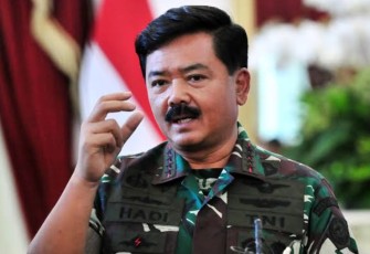 Panglima TNI Marsekal TNI Hadi Tjahjanto, S.I.P. saat memberikan keterangan dengan media tentang Hilangnya Sriwijaya Air Sabtu (9/1/2021).