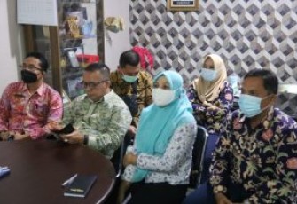 Rapat Kordinasi Melalui Zoom Meeting