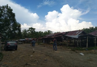 Parkir Pasar Sabtu Desa Cahaya Negeri Kecamatan Sukaraja