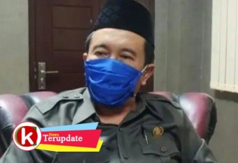 Wakil Ketua DPRD Kabupaten Blitar Mujib (foto : Faisal NR / dok. Klikwarta.com Blitar)