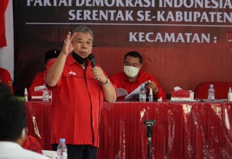 Ketua DPD PDI Perjuangan Jawa Timur Kusnadi