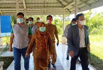 Keta DPRD Seluma Kunjungi Balita Tak Sadarkan Diri Enam Hari di RSUD Tais 