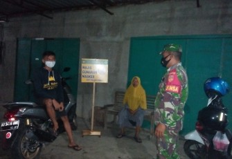 Koramil-19/Tanon melaksanakan pengawasan dalam rangka  Pemberlakuan Kegiatan Masyarakat (PPKM) Mikro di wilayah Kec Tanon