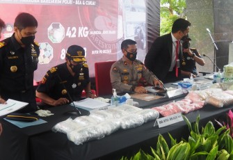 Bareskrim Polri Bersama Bea Cukai Gagalkan Peredaran 42,3 Kg Sabu dan 85 Ribu Ekstasi