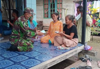 Wujud Kepedulian Babinsa Kodim 1203/Ktp Kepada Warga Binaan Dimasa Pandemi