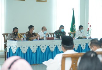 Walikota Tebing Tinggi Gelar Rapat Evaluasi Penanganan Bersama Satgas Covid-19