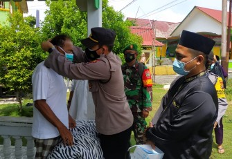 Cegah Penyebaran Covid-19 Polsek Tanjungpinang Kota dan TNI Rutin Gelar Operasi Prokes