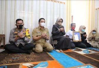 Kapolres di Wilayah Jawa Timur Peduli Keluarga Korban KRI Nanggala 402