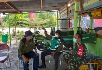 Babinsa Sabaru Imbau Masyarakat Waspada Bahaya Perubahan Iklim