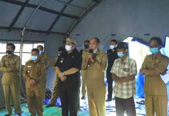 Bupati dan Wabup Samosir Kunjungi Korban Kebakaran di Desa Habeahan