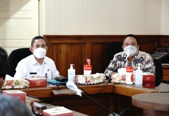 Bupati dan Wabup menerima audensi dari Kementerian Pertanian