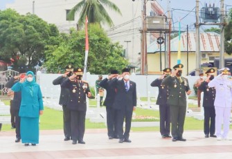 Dandim 0315/Bintan Ikuti Upacara Ziarah Nasional di TMP Pusara Bhakti Tanjung Pinang
