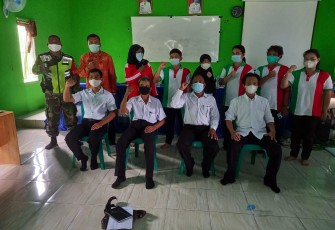 Babinsa Koramil Rungan Hadiri Penyampaian Visi dan Misi Calon Kepala Desa Tumbang Baringei