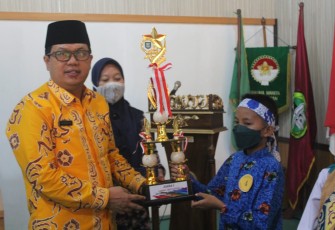 Kepala Dinas Perpustakan dan Kearsipan (DPK) Provinsi Bengkulu H Meri Sasdi 
