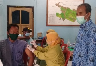 Vaksinasi Covid-19 Dosis Kedua, Astra Zeneca Warga Ketitang
