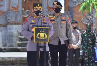 Pimpin Apel Pasukan Sambut Wisman di Bali, Kapolri: Sebagai Gerbang Terakhir Tolong Disiplin