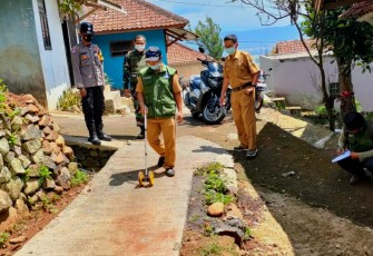 Kapolsek cingambul- Polres Majalengka, Melalui Anggota Polsek Cingambul Monitoring dan Evaluasi Pelaksanaan Program DD 