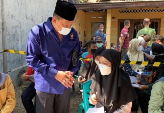 NasDem Kabupaten Mojokerto Vaksinasi Santri