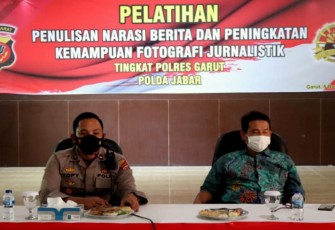 Polres Garut Gelar Pelatihan Kehumasan dan Penulisan Narasi Berita serta Peningkatan Kemampuan Fotografi Jurnalistik