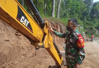 Alat Berat Diturunkan di TMMD 112 Tulungrejo