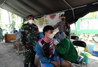 100 Warga Kelurahan Petuk Katimpun Tuntas Vaksin Dosis II