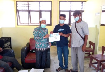 Pemdes Kayu Menang Salurkan BLT- DD Tiga Tahap Sekaligus