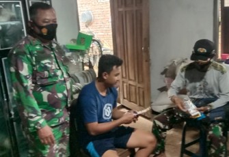Patroli Tim Kesehatan Satgas TMMD 112 Kodim 0818 