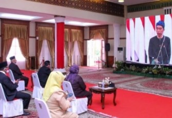 Gubernur dan Wakil gubernur Prov Kepri  Ikuti Pidato Presiden Jokowi secara Virtual