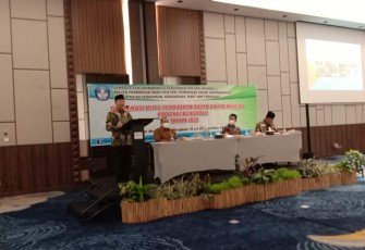 Gubernur Bengkulu Rohidin Mersyah yang membuka kegiatan ini menekankan tentang pentingnya pendidikan bagi seluruh anak-anak Indonesia