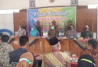 Acara pisah sambut Camat Kaliwungu yang dihadiri oleh Wakapolsek Kaliwungu di Aula Balaidesa Protomulyo, Sabtu 13/11/2021