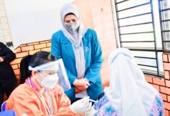 Gelaran vaksinasi pelajar oleh TP-PKK Kepri itu dilakukan kepada 600 pelajar di dua sekolah berbeda